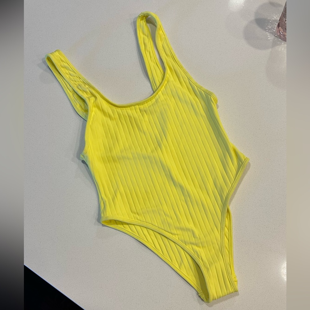 MIKOH Mala One piece NWOT